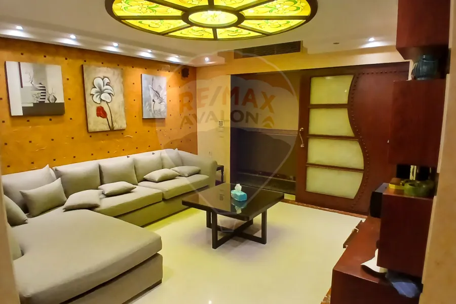 Apartment for sale 250 m Smouha (Tutankhamun Street)