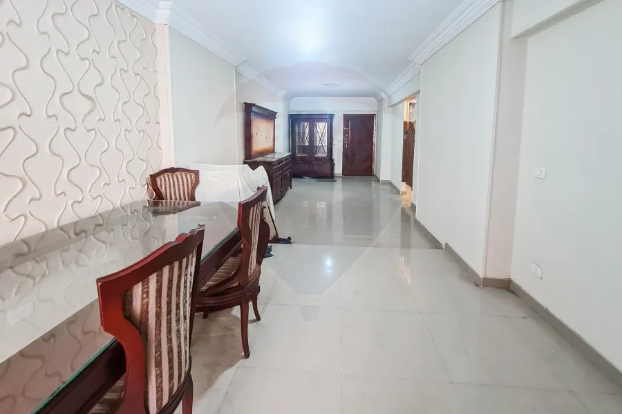 شقة للبيع 115 م سيدي بشر (ش الطفولة السعيده)