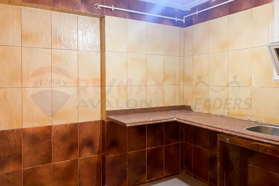 Apartment for sale 150 m Tharwat (Abdel Moneim Al Dalil St.)