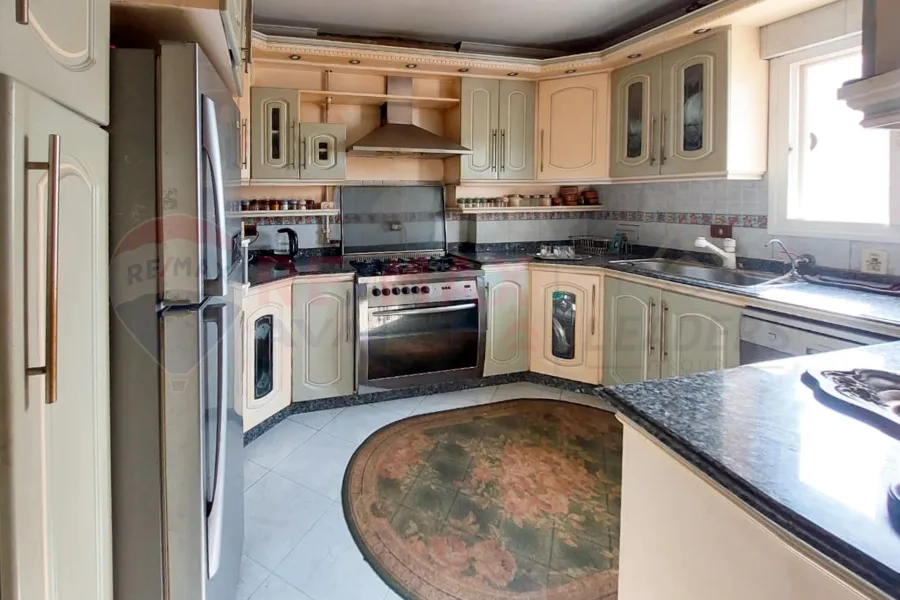 Apartment for rent modern 200 m Louran (Abu Qir Street)