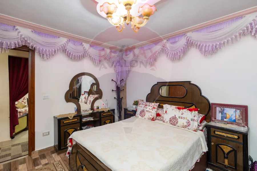 شقة للبيع 130 م المندرة (كومباوند المنتزة إليجانس)