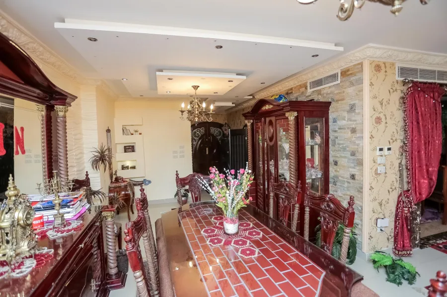 Apartment for sale 380m Roushdi(Branched from Tram)