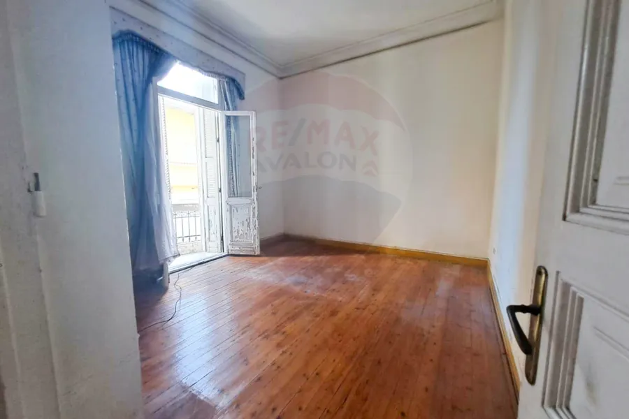 Apartment For Sale 170 m Sporting (Teba St.)