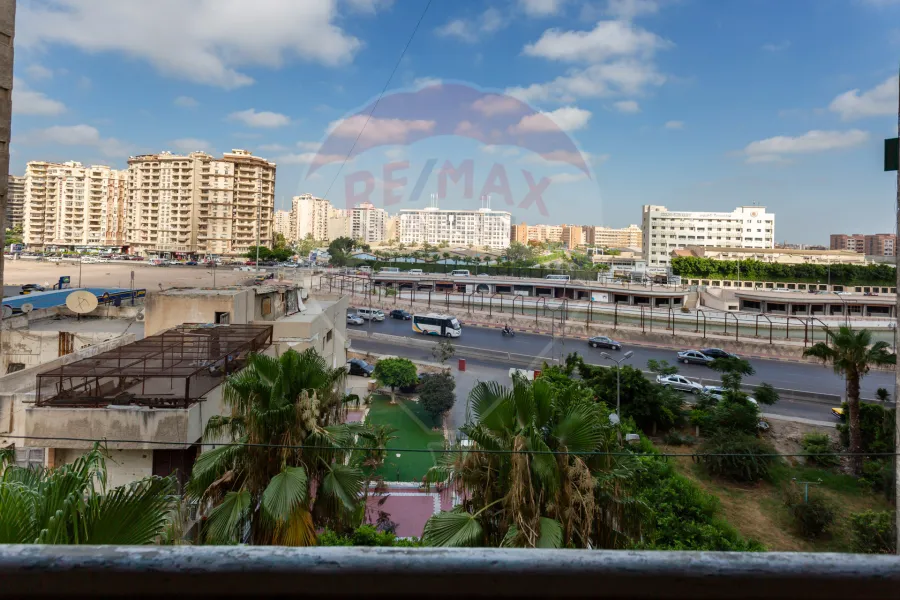 شقة للبيع 96 م  سموحه (تعاونيات سموحه)