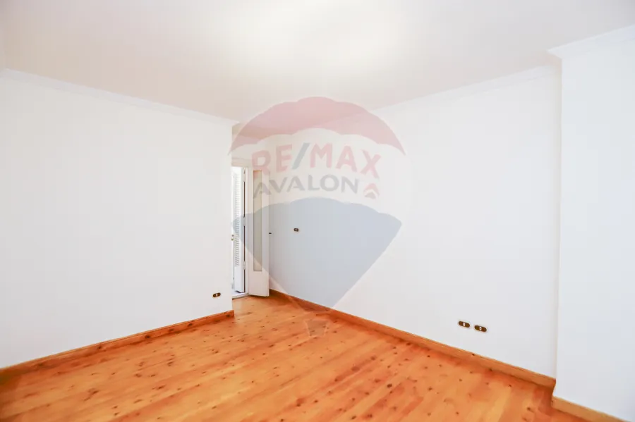 Apartment For Sale 210 m Sidi Bishr