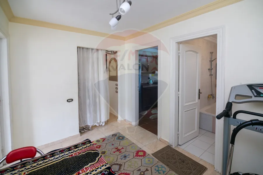 شقة للبيع 200 م سموحة (جراند ڤيل)