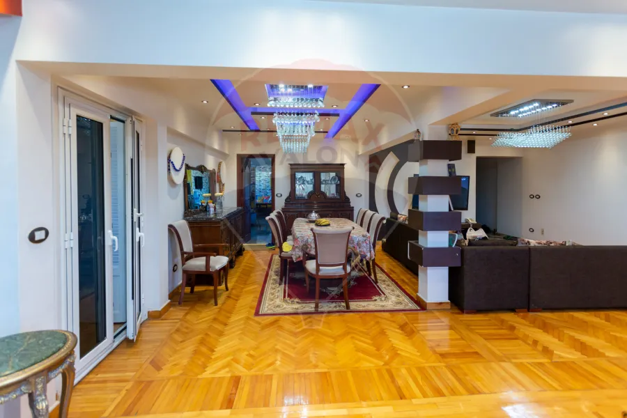 شقة للبيع 430 م  سموحه (خطوات من نادي سموحة)