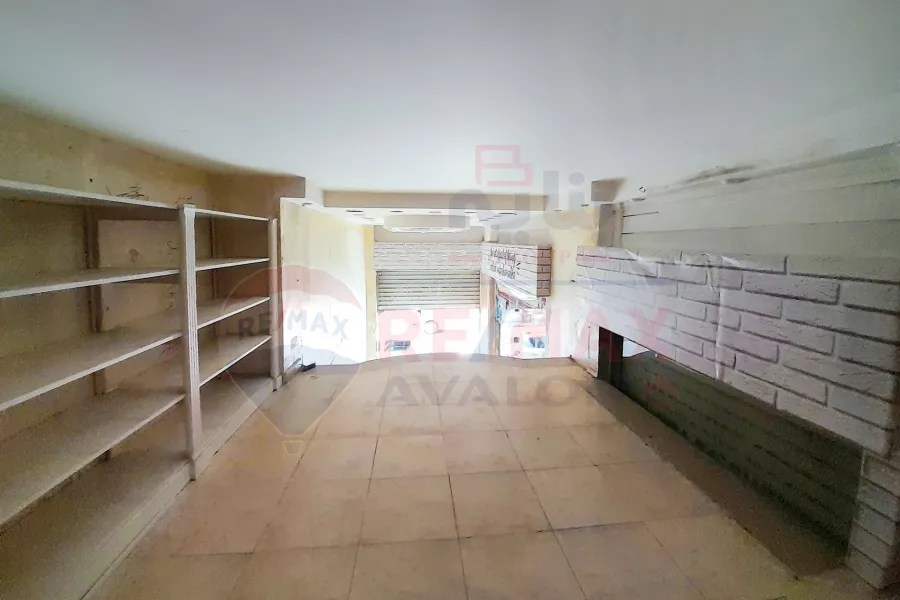 Shop + attics for rent 65 m Smouha (311 st.)