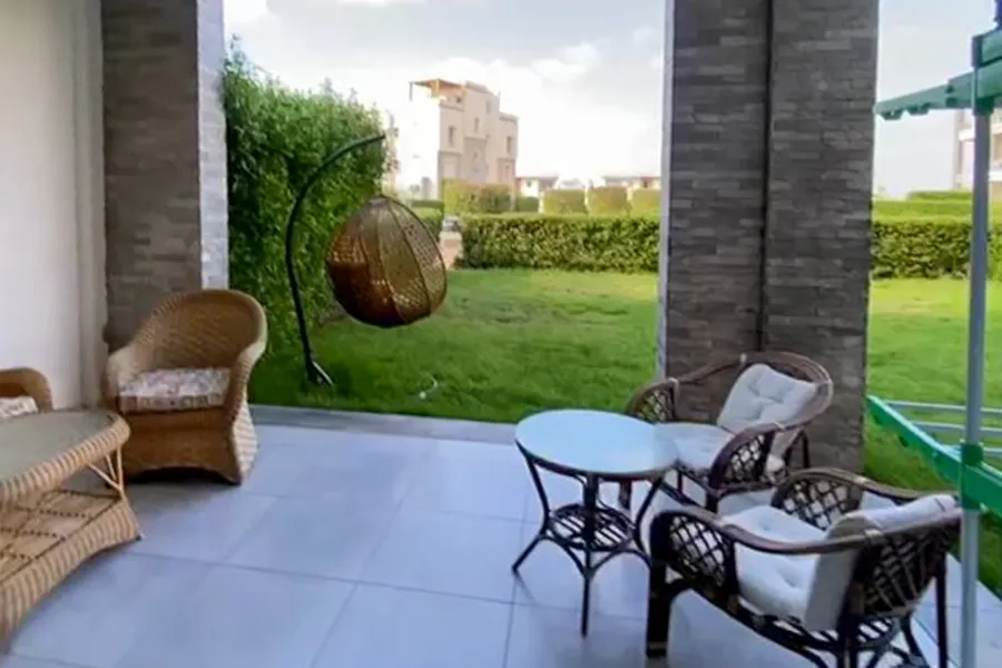 Ground floor chalet with garden for sale (Amwaj) 144 m + 120 m garden