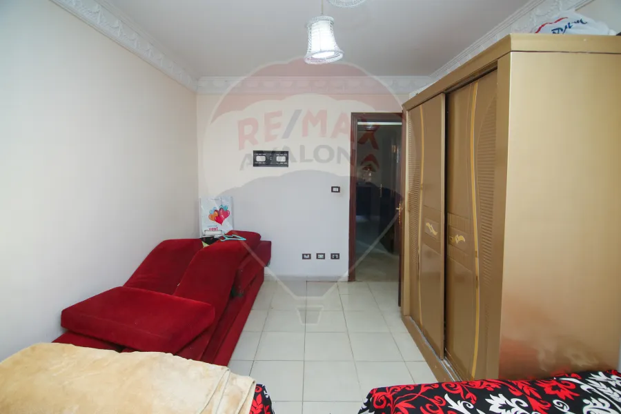 Apartment for sale 120 m Moharam Bek (directly on the tram)