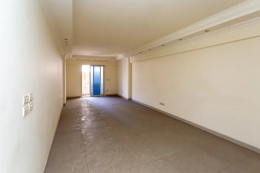 Apartment for sale 135 m Louran (2nd number of the sea)