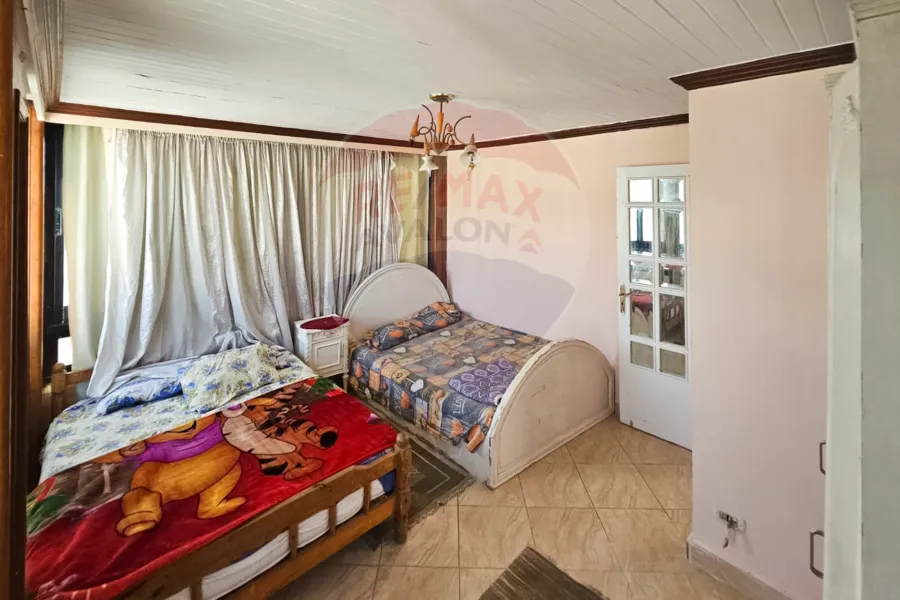 شقة للبيع 135 م سابا باشا (على الترام مباشرة)