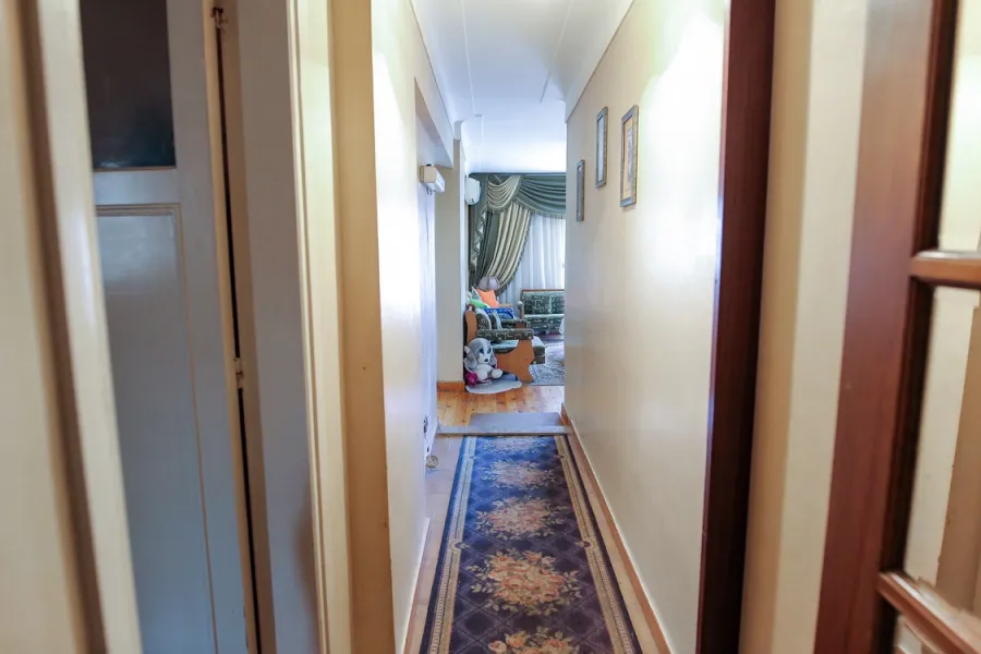 Apartment for sale 250m Roushdy (Tram Station.)