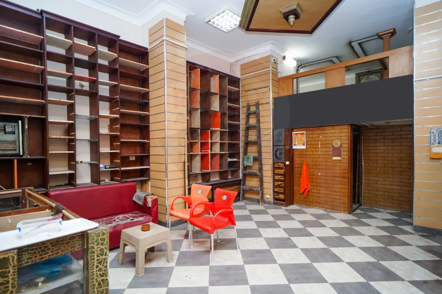 محل + صندرة للبيع 85 م سيدي بشر (ميدان محمد نجيب)