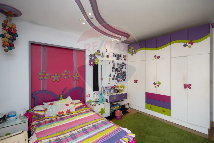 شقة للبيع 400 م لوران (ش ابراهيم نصير)