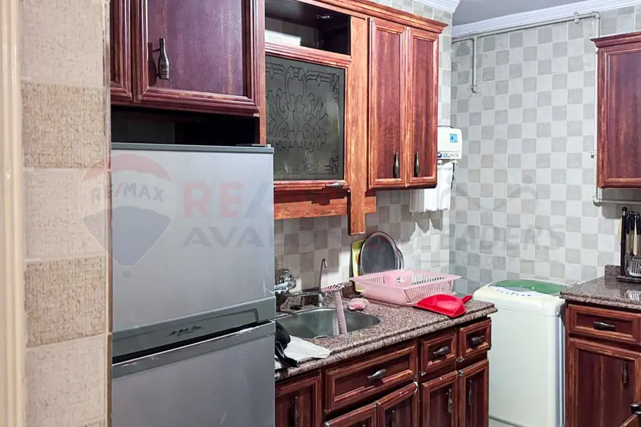 شقة للبيع 208 م رشدى (متفرع من ش أبو قير)