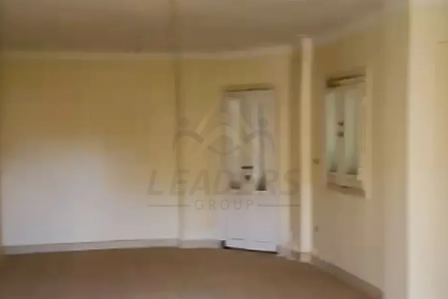 شاليه للبيع (هيليوبيتش - الساحل) 240 م