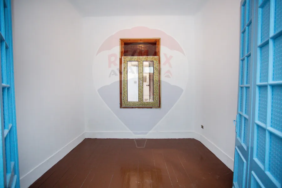 Apartment for sale 130 m net sporting (on the sea)