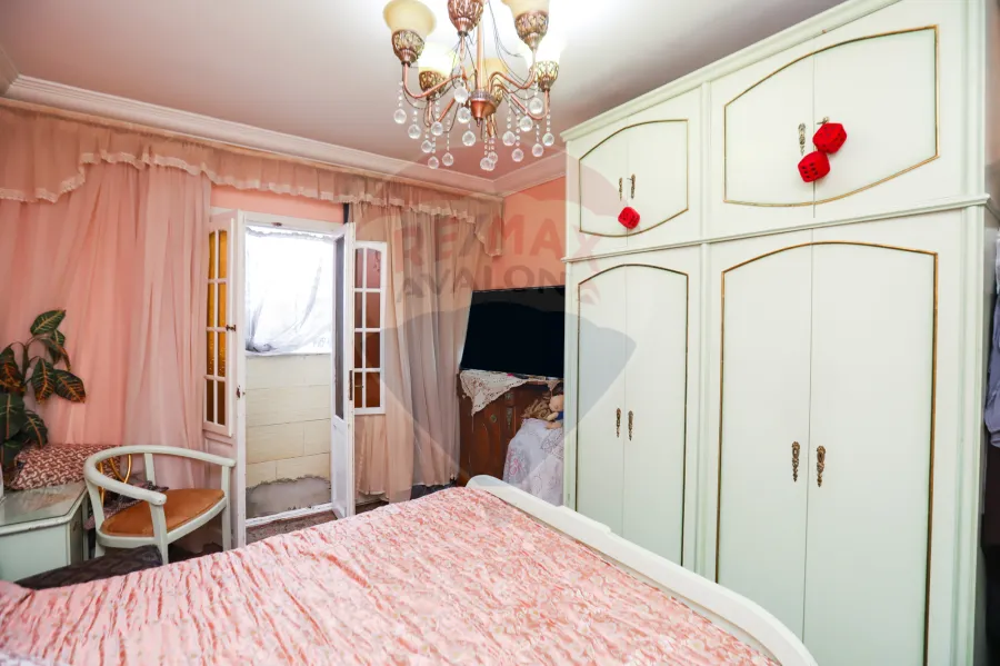 Apartment for sale 195 m Camp Chisar (Steps From Tram Station