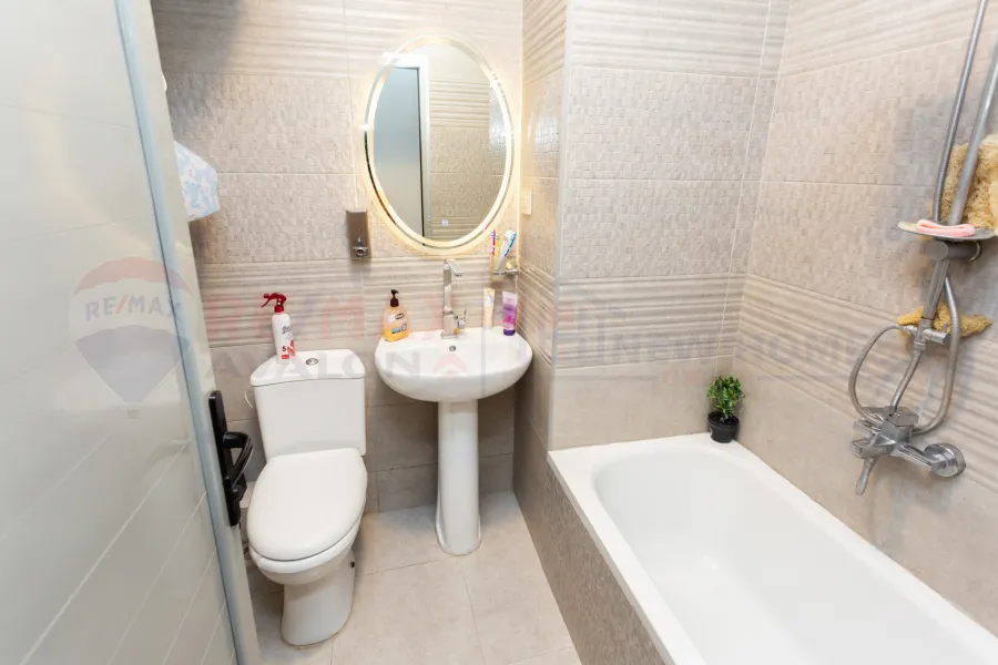 شقة للبيع 125 م سيدي بشر ترام (ثاني نمرة من الترام)