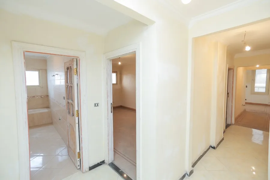 Apartment For Sale 350m El-Wezara
