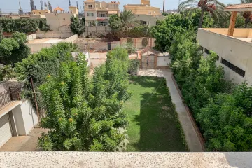 فيلا للبيع 675 م كينج مريوط ( طريق الكافوري الرئيسي  - ش اللواء شبل عبد الجواد )