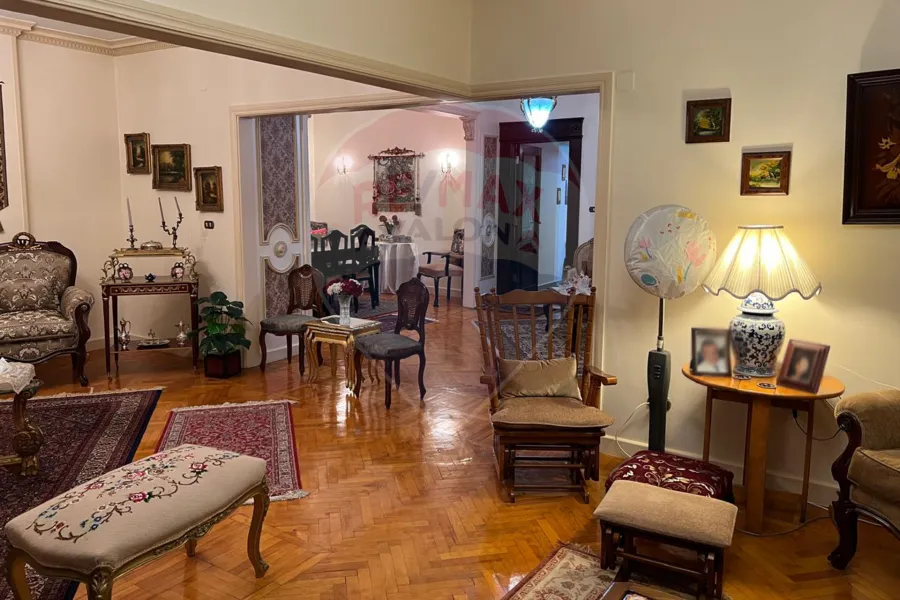 Apartment for sale 200 m Gleem (Adly Yakn st)