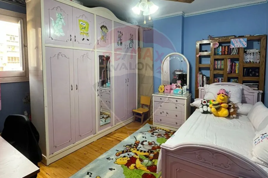 شقة للبيع 110 م زيزينيا  (ش اللاهوت)