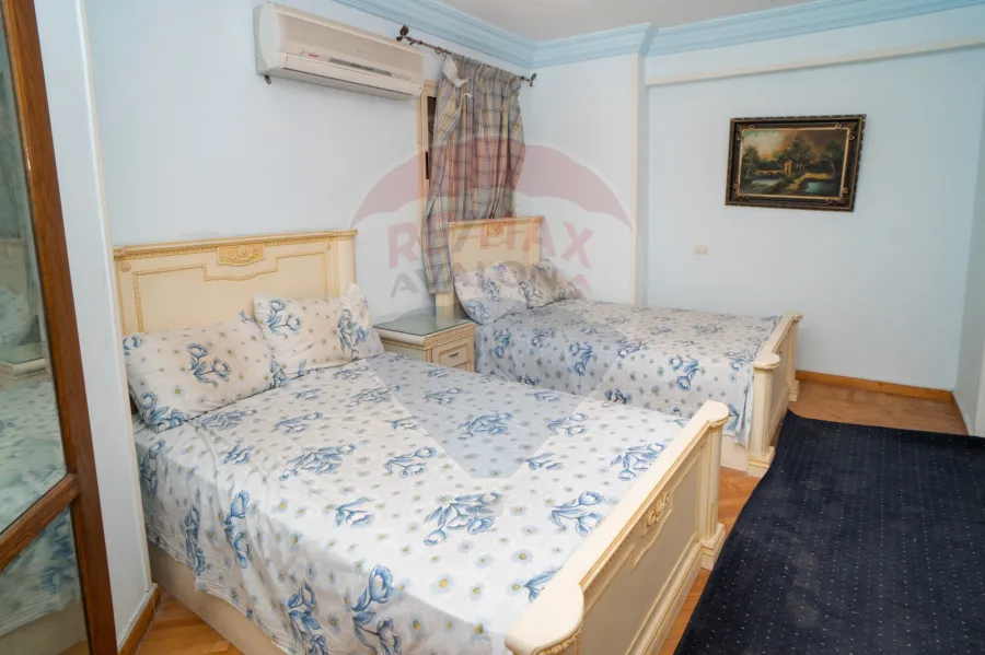 شقة للبيع 320 م المندرة (طريق الجيش)