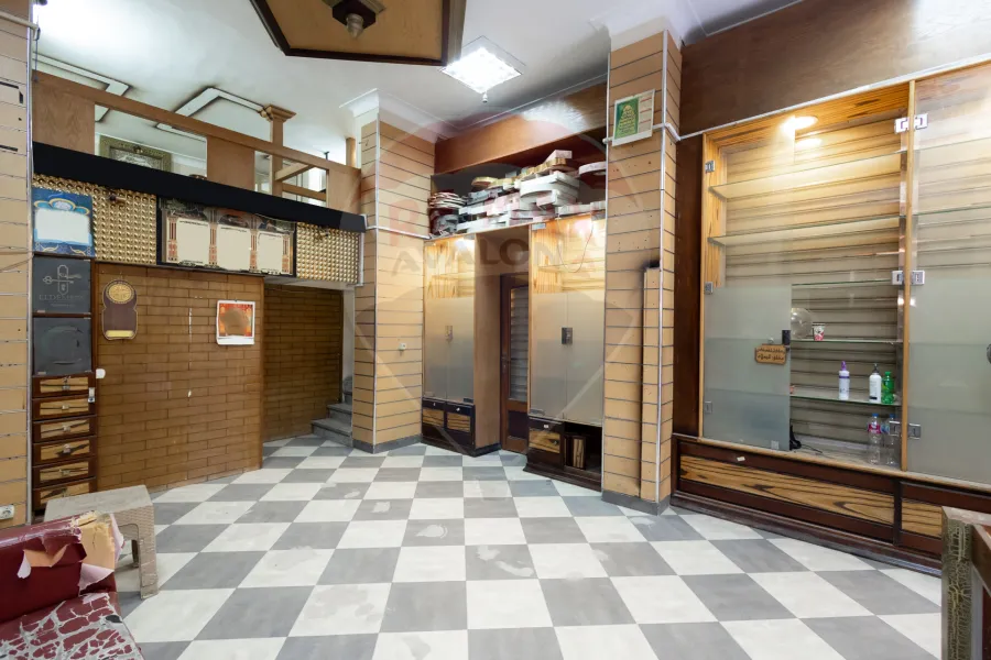 Commercial shop + up floor for sale 85 m Sidi beshr (mohamed najeeb street)