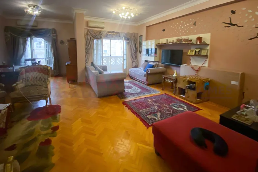 Apartment for sale 240 m Smouha (Qudah Division)