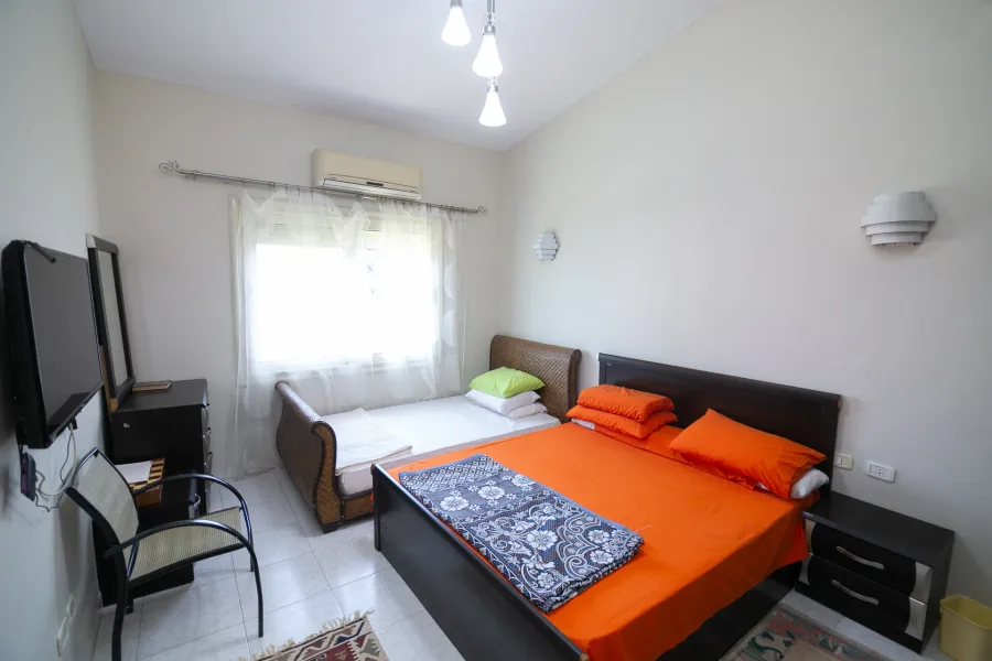 فيلا ستاند الون للبيع (الجزيرة 20 - مارينا 5) 590 م