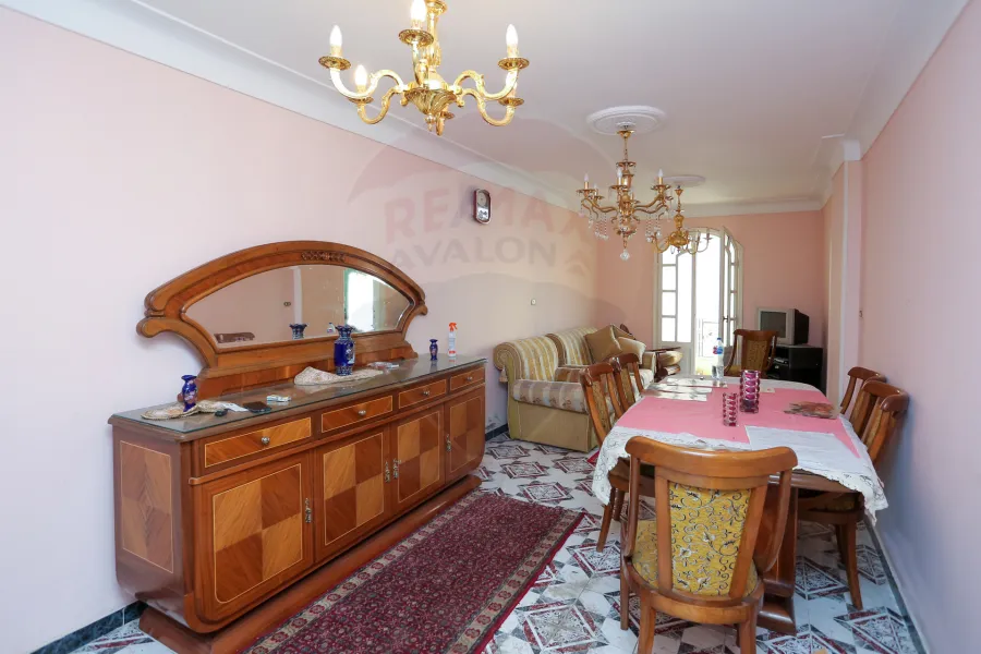 شقه للإيجار 125م ونجت متفرع من مصطفى كامل