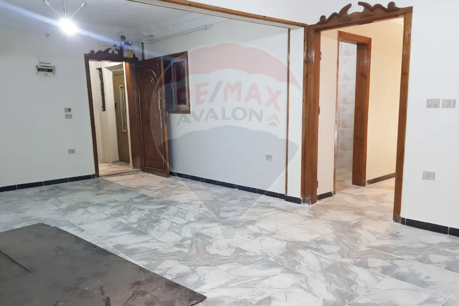 شقة للبيع 135 م ميامي (ش خليل حماده)