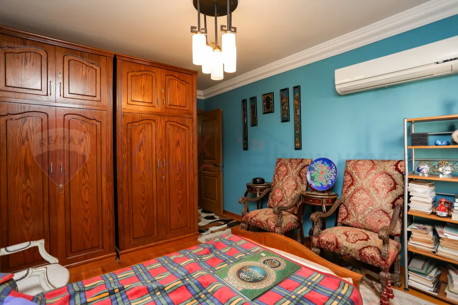 Furnished apartment for rent 180 m Smouha (Moustafa Kamel main st.)