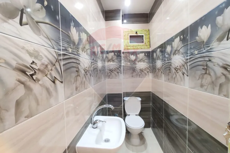 Apartment for sale 150 m Miami (el Gaish road - Bahr directly)