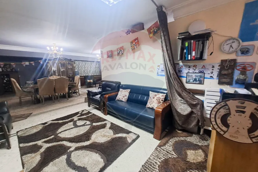 Apartment for sale 216 m Smouha (14 May Bridge)