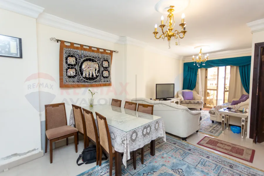 Apartment for Sale 125 m Sale Raml station (intersection of The Prophet Daniel st. with Fouad St.)