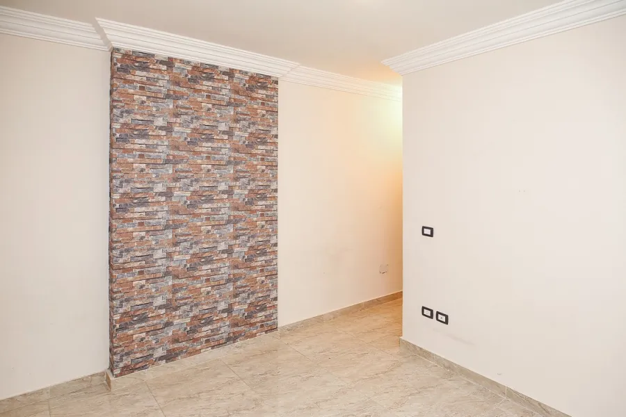 شقة للبيع 140م جناكليس (على الترام مباشرة)