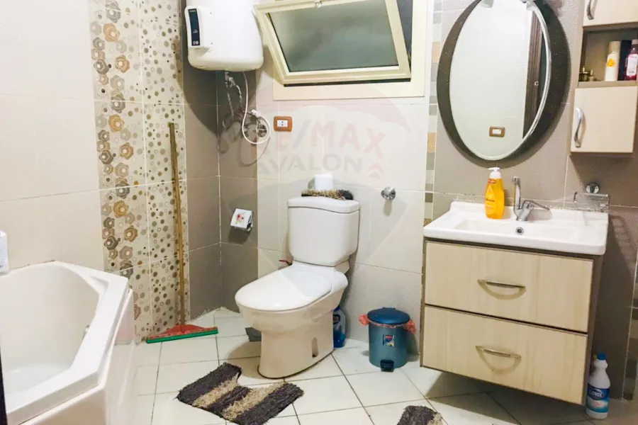 Apartment for rent 235 m Gleem (in front of Abu Dhabi Bank)