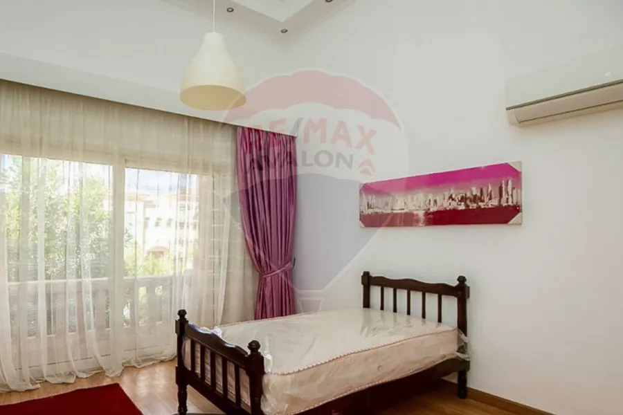 Twin house villa for sale 264 m King Mariout (Alex West)