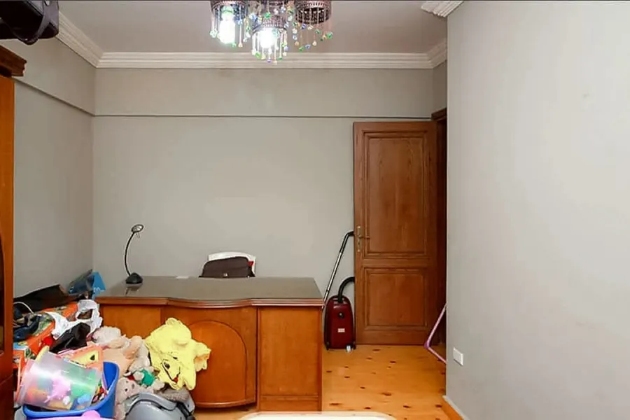 شقة للبيع 237م سموحة  (خطوات من ش ألبرت الاول)