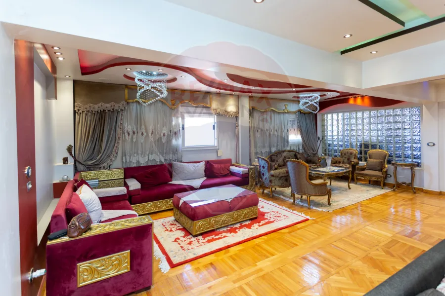 شقة للبيع 430 م  سموحه (خطوات من نادي سموحة)