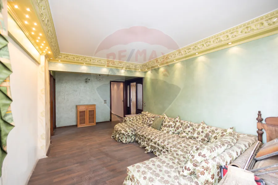 Apartment for sale 240 m Moharam Bek (Moharam Basha district)