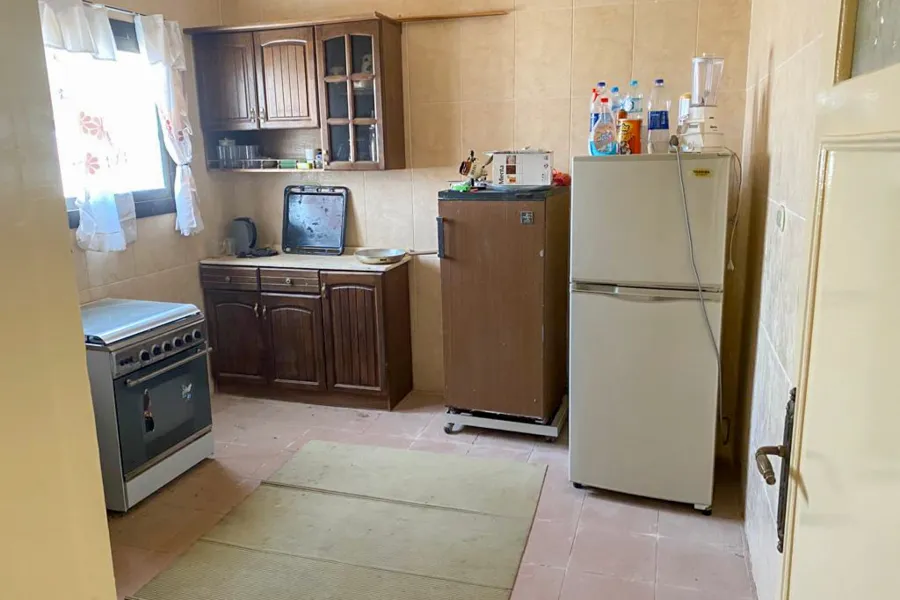 Ground chalet + Garden for sale (New Maamoura)