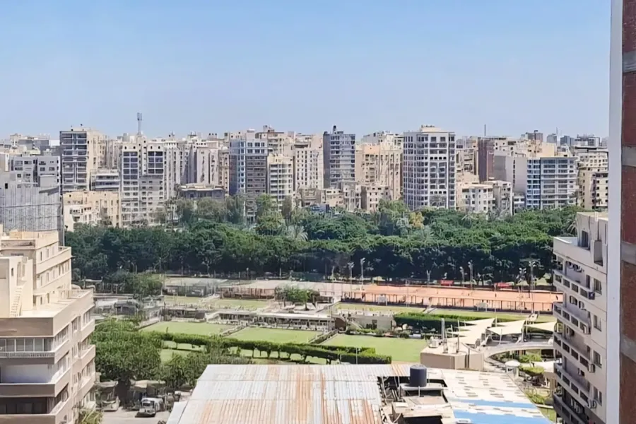 شقة للايجار 90 م سبورتنج (متفرع من الترام)