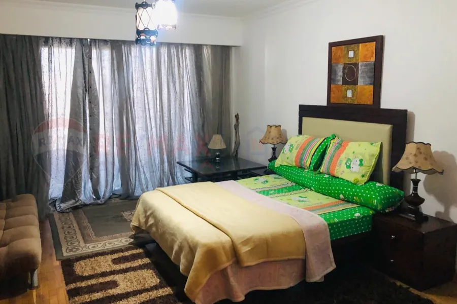 شقة للايجار المفروش 300 م سان ستيفانو ( الفور سيزون )