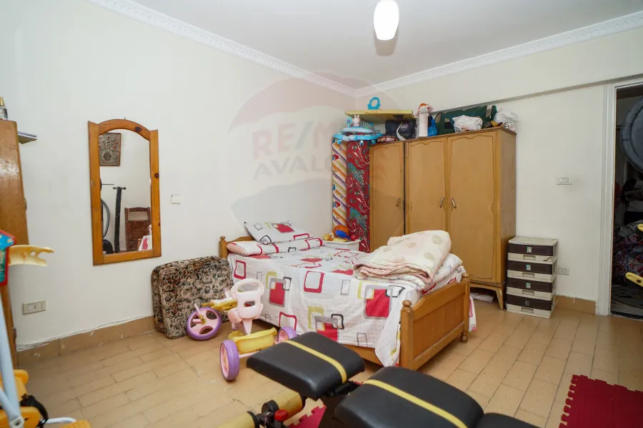 شقة للبيع 180 م العصافرة (طريق الجيش)