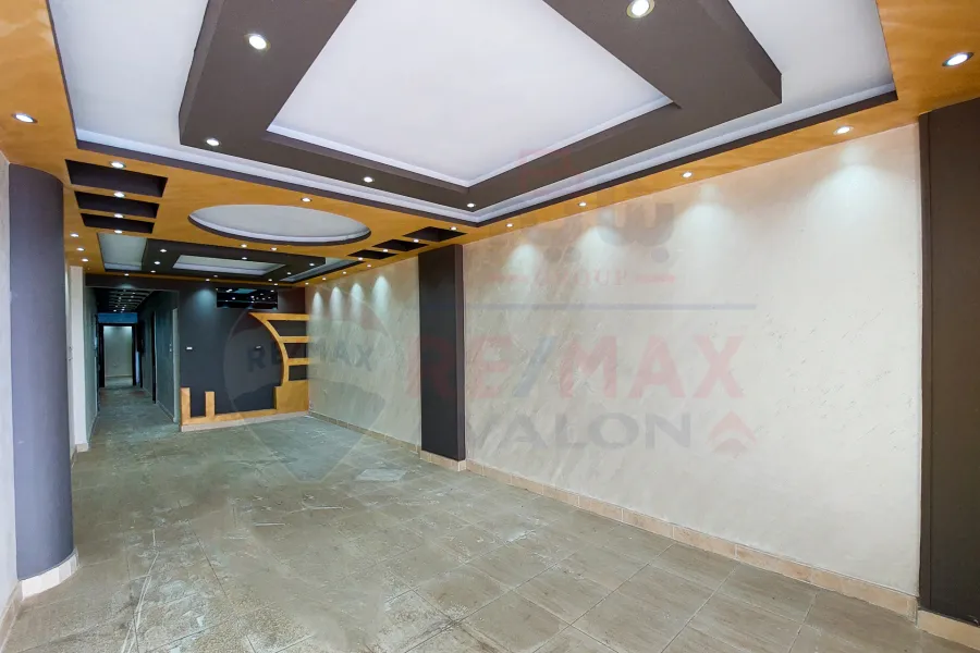 شقة للبيع 140 م سيدي بشر (علي البحر مباشرة) - أول سكن