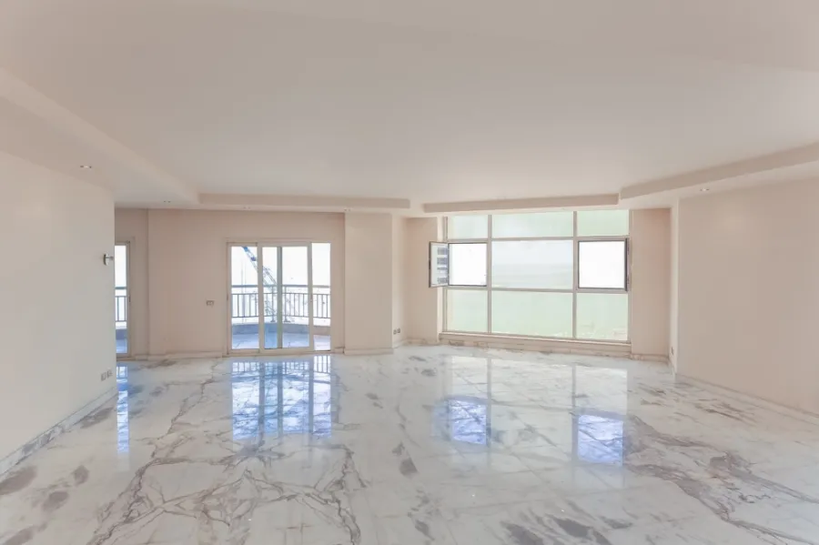 Apartment for sale 480m Laurent - Korneish Road